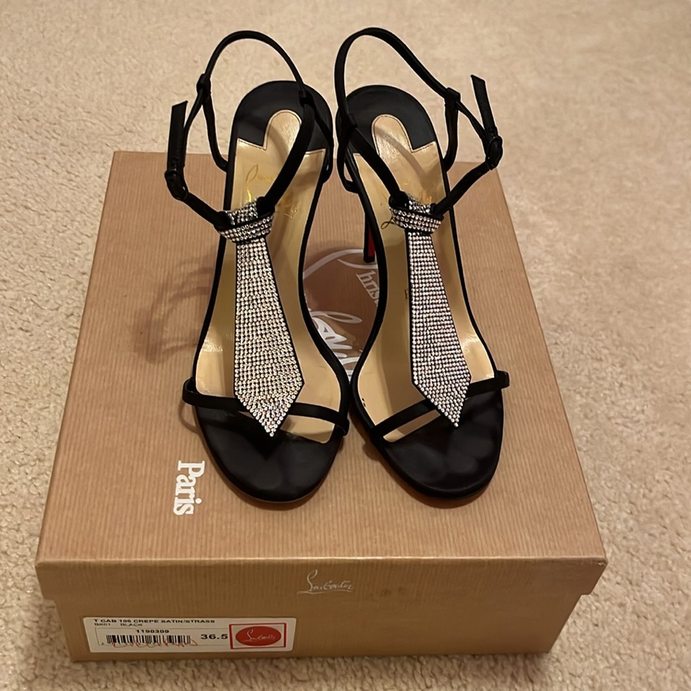 T Cab 100 crepe satin/strass